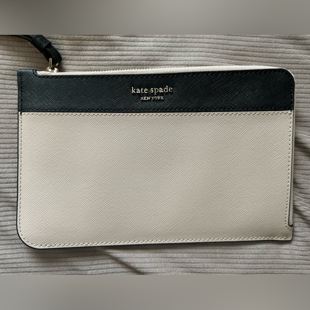Kate Spade beige/black wrist wallet